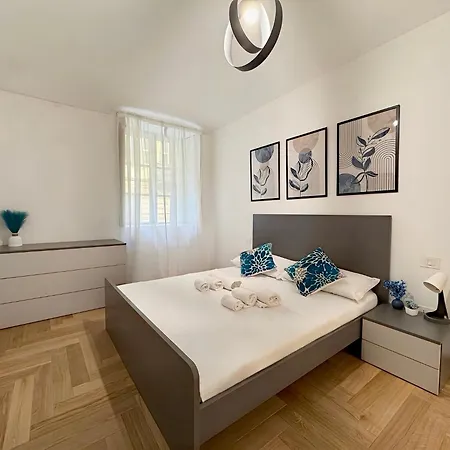 Luxury Porta Nuova Two-bedroom In *