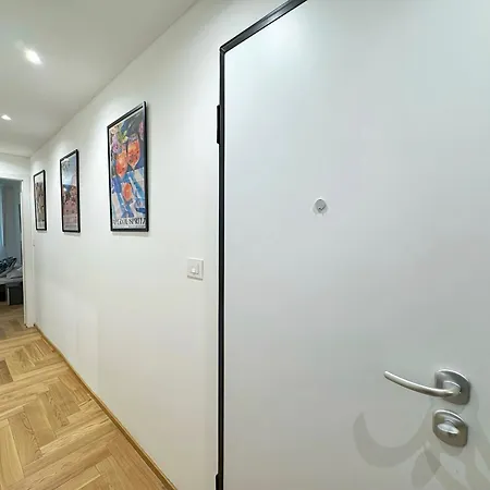 Luxury Porta Nuova Two-bedroom In