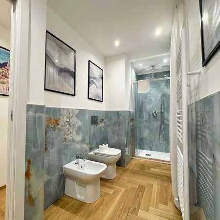 Luxury Porta Nuova Two-bedroom In Torino