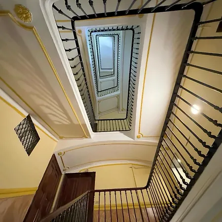 Luxury Porta Nuova Two-bedroom In *